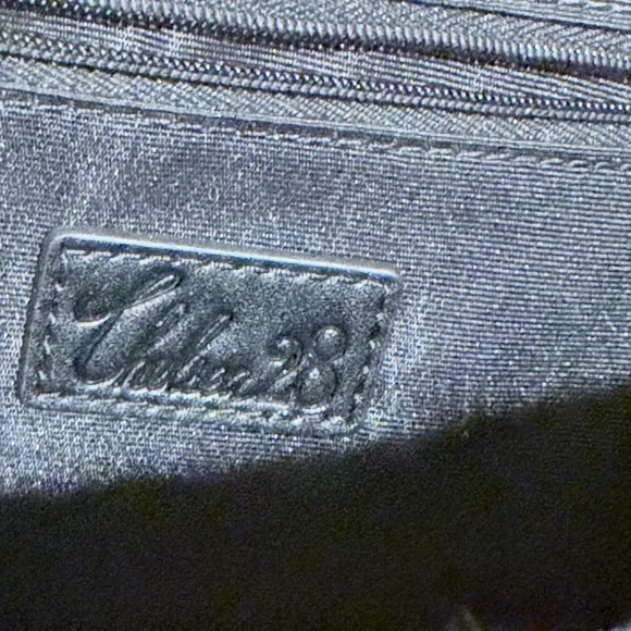 Chelsea28 Floral Embroidered Straw Woven Crossbody Purse Hand Bag Gold Chain - Picture 5 of 7